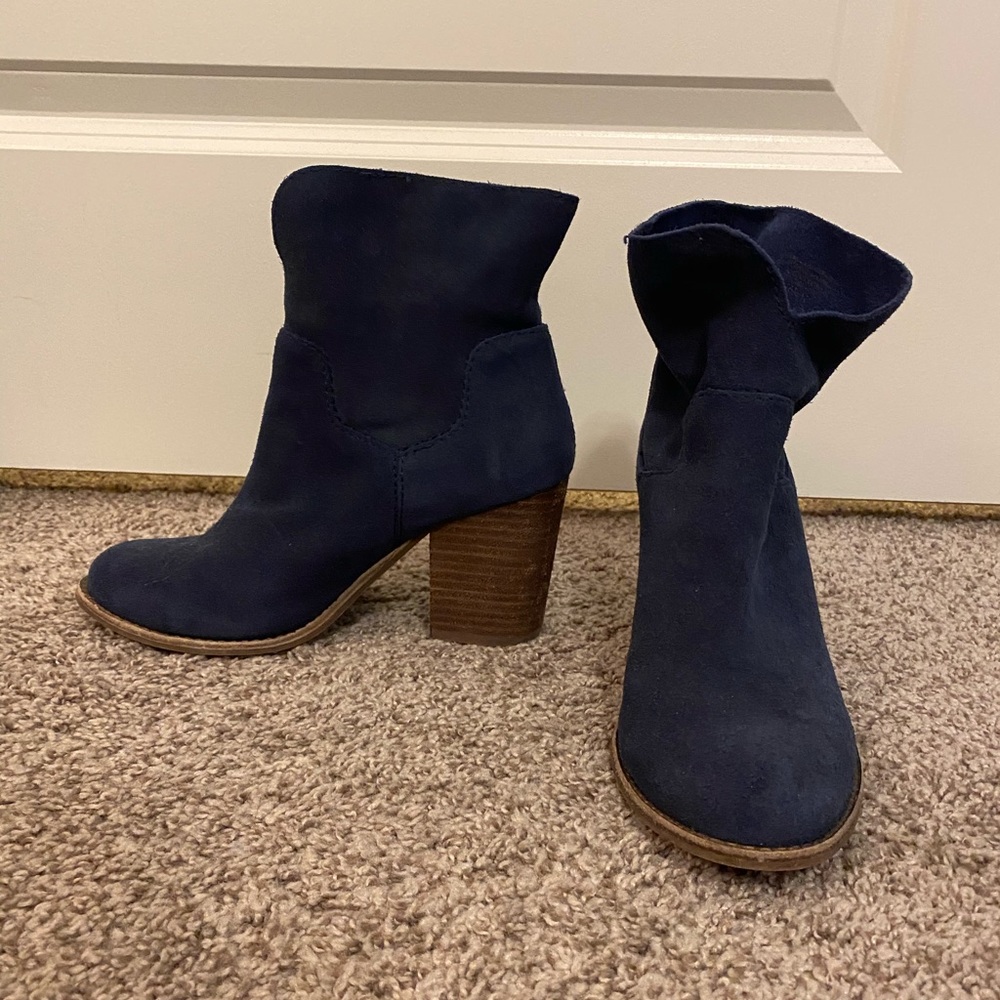 Navy Suede Splendid Slouch Booties